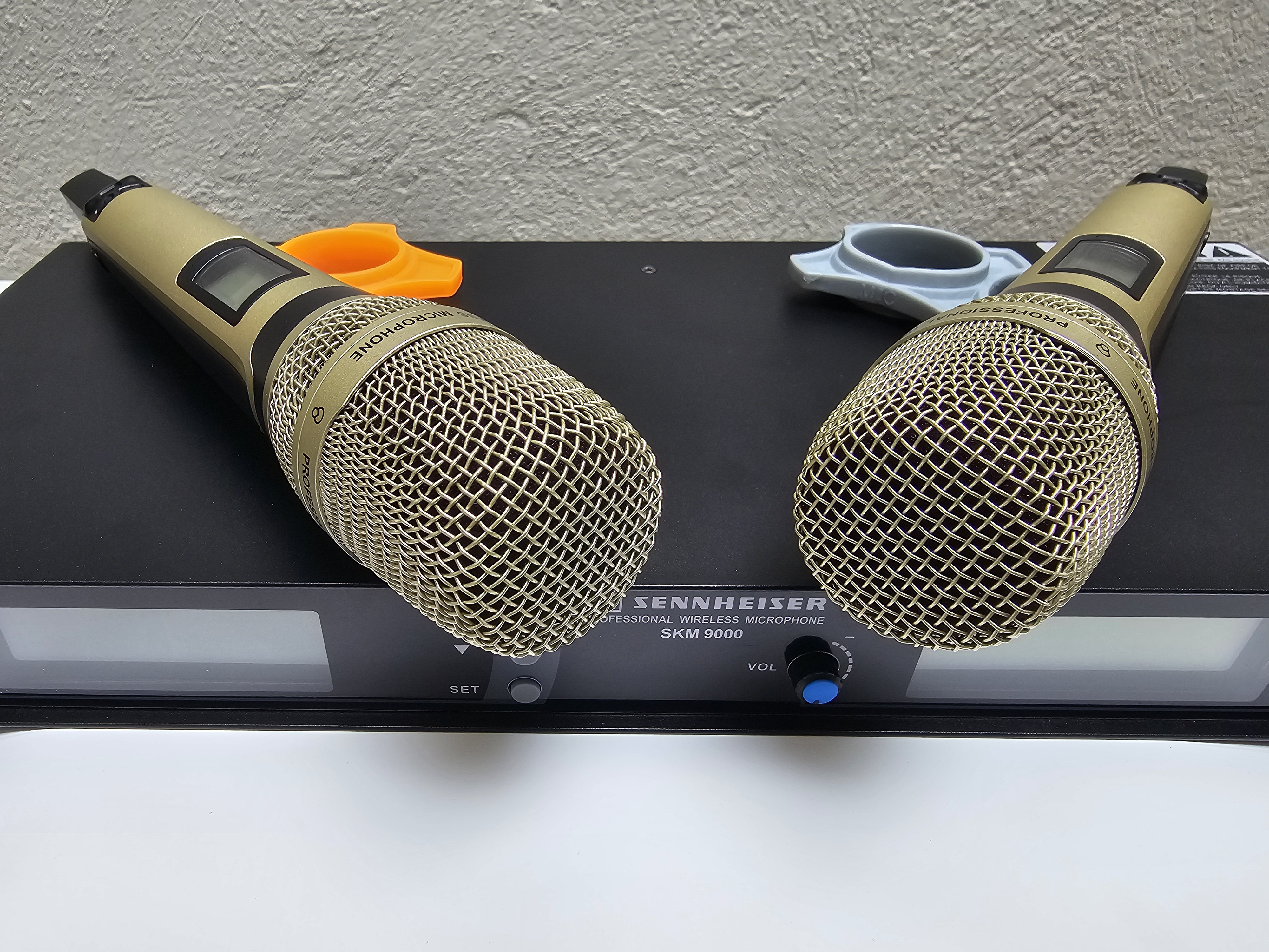 Sennheiser Dual Channel Handheld Wireless Microphone Setup - SKM9000 in action 2