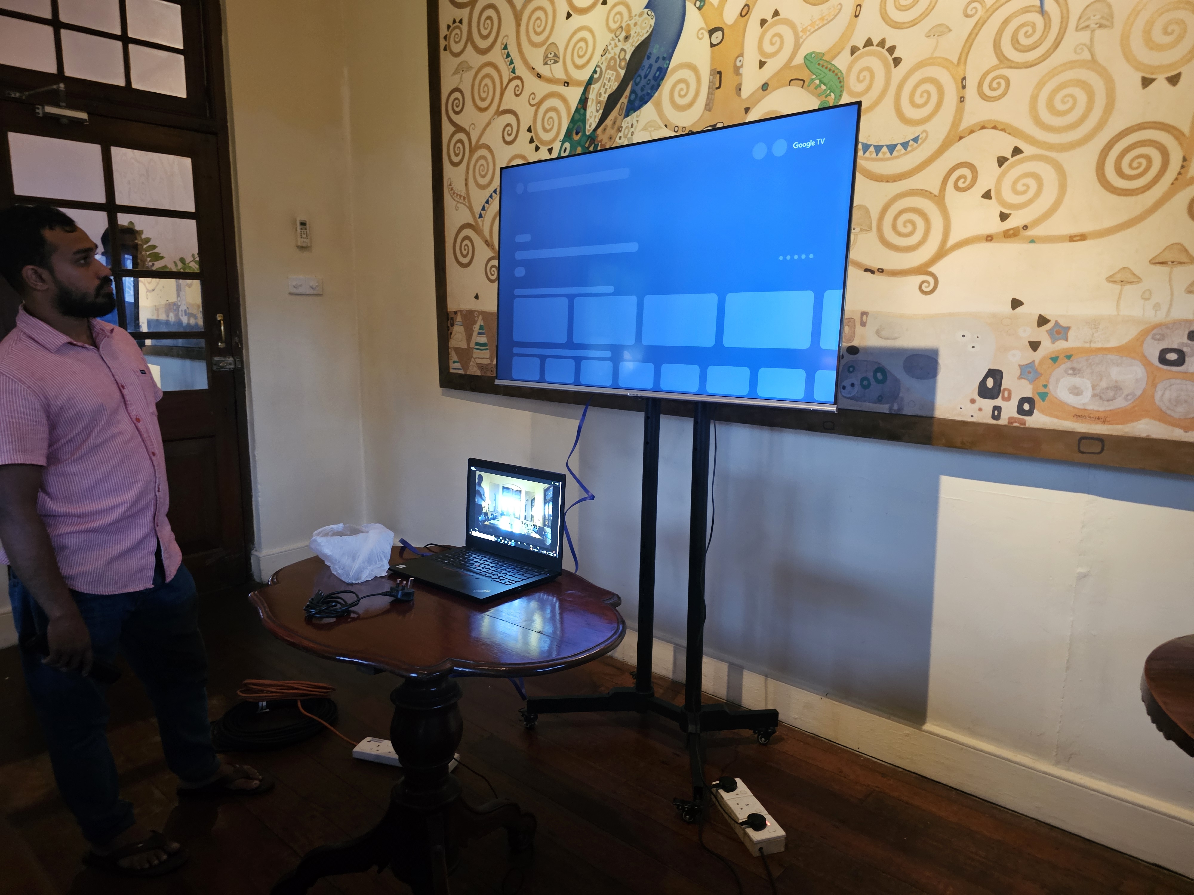Trolly Movable Heavy Duty TV Stand 43"-65" Inch in action 1