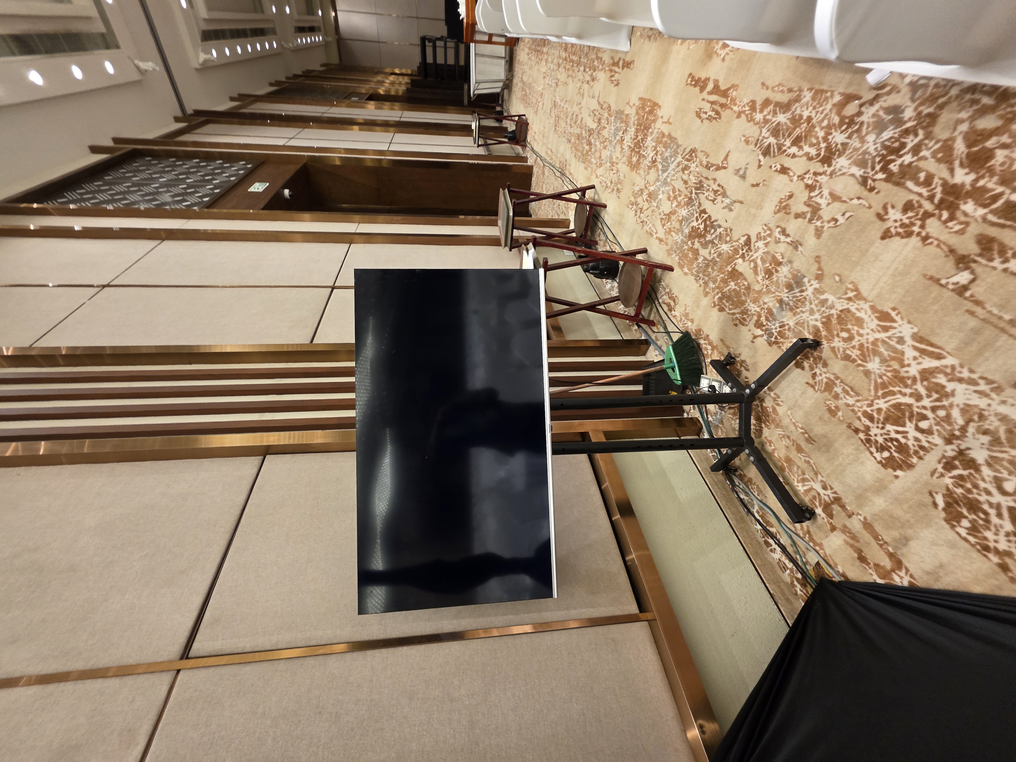 Trolly Movable Heavy Duty TV Stand 43"-65" Inch in action 5