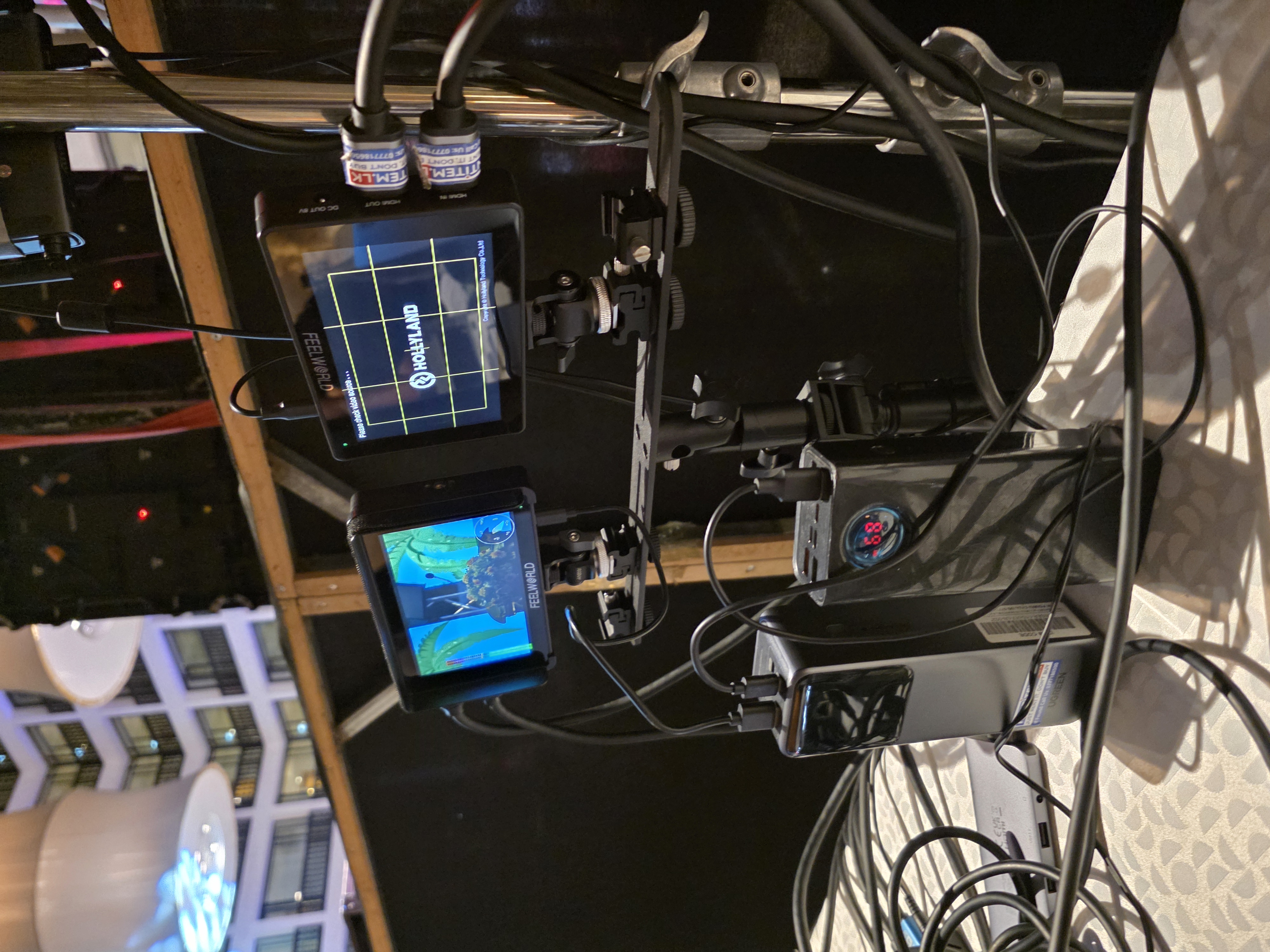 FeelWorld F6 Plus 5 inch FHD Confidence Monitor in action 2