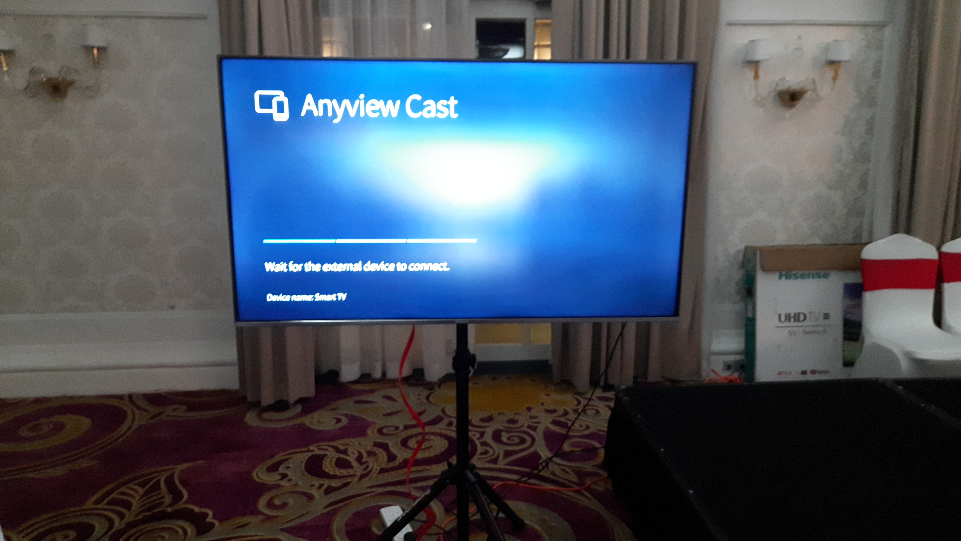 Singer SLE55G22A 55 inch 4K UHD TV in action 1