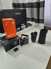 Sony FE 24-105mm f/4 G OSS Lens Camera in action 1