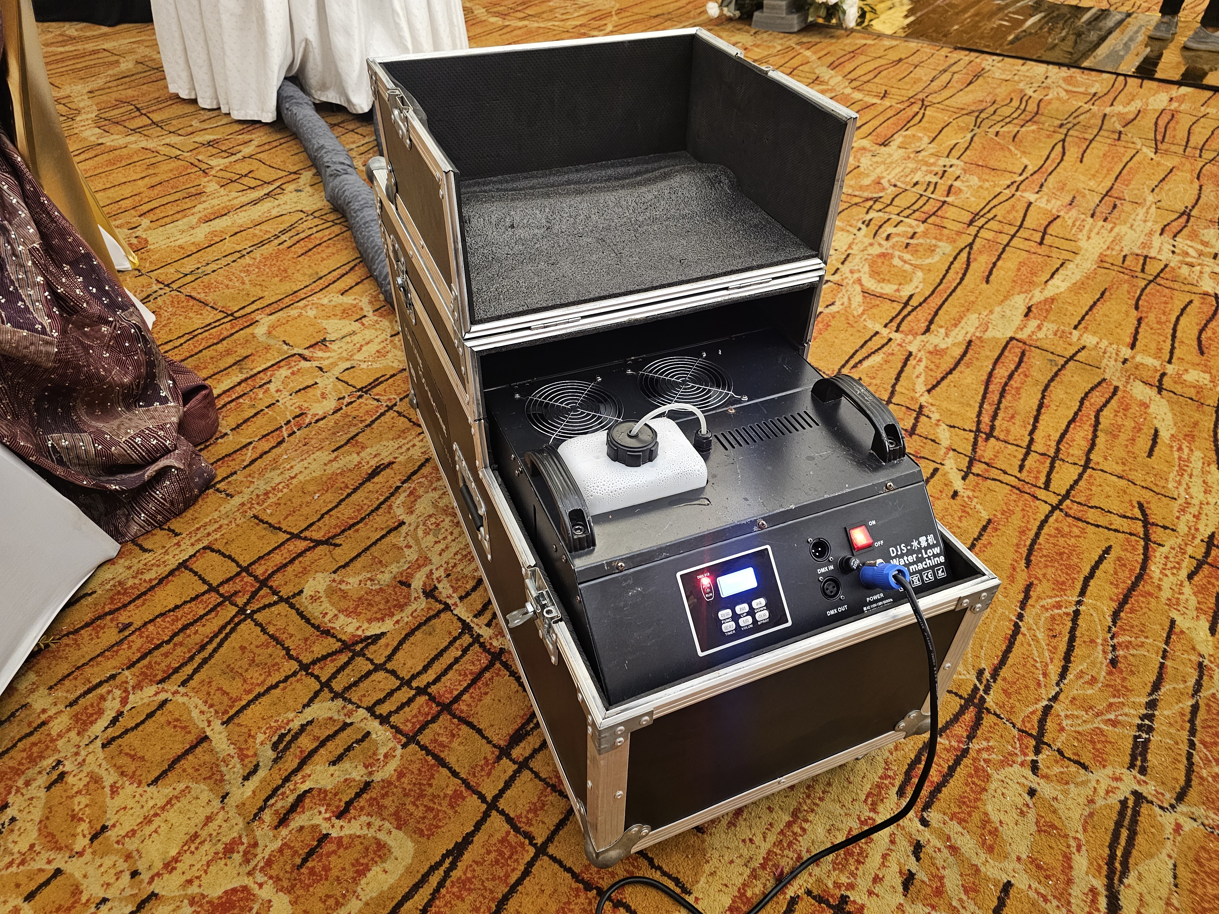 Smoke Machine 3000W Light in action 6