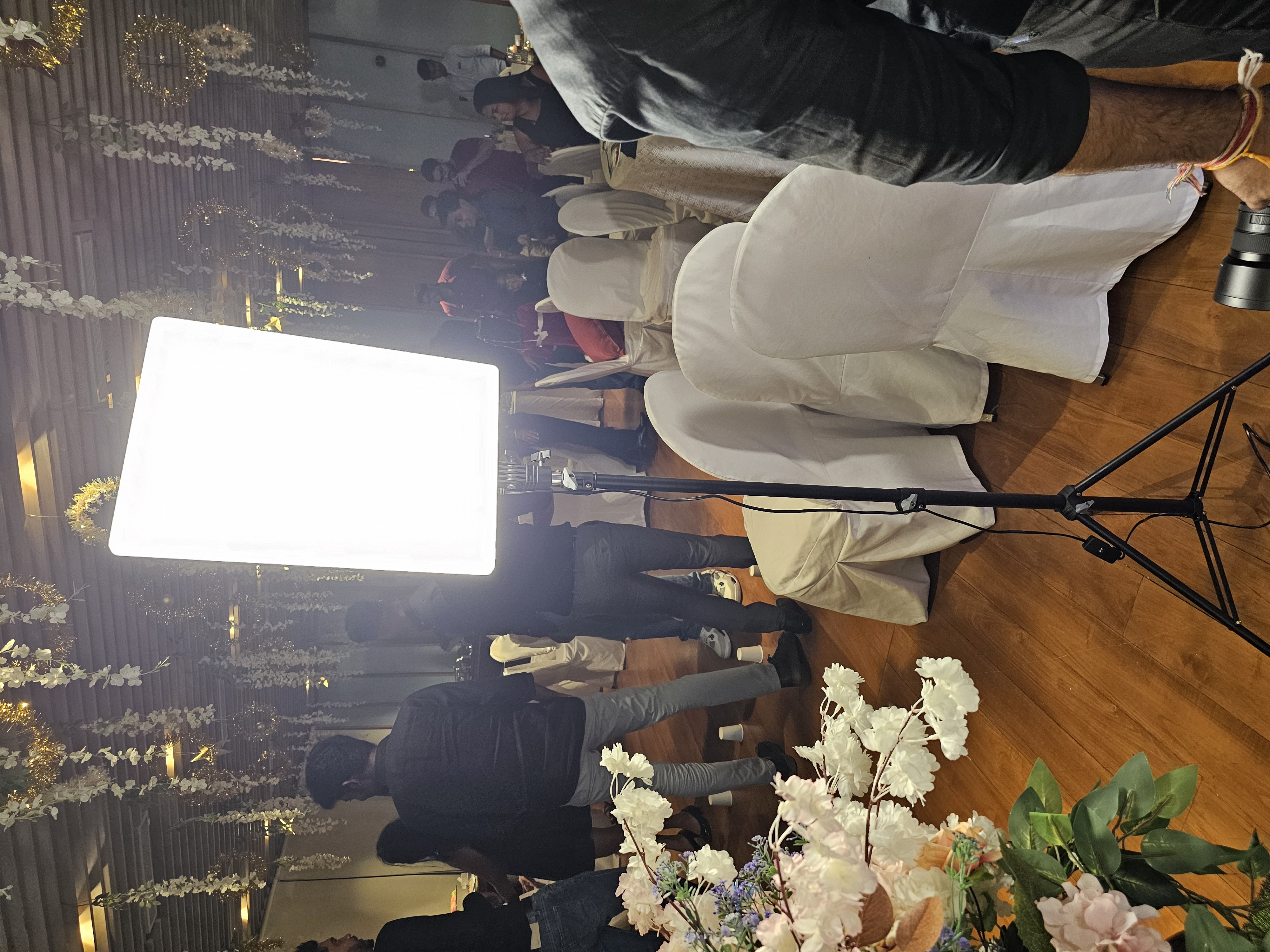 Plokama LED Panel 75W Bi-Color Light in action 1