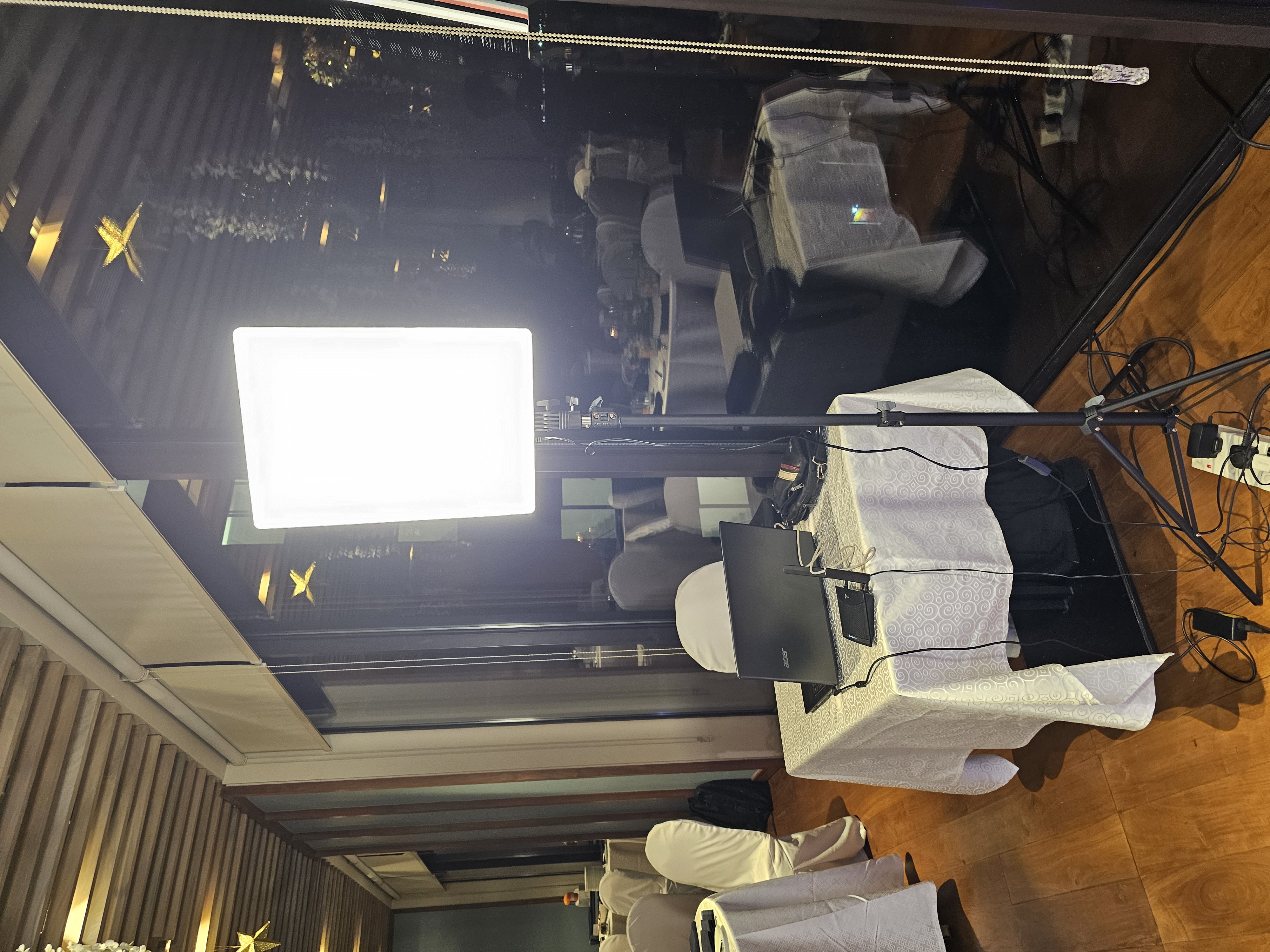 Plokama LED Panel 75W Bi-Color Light in action 2