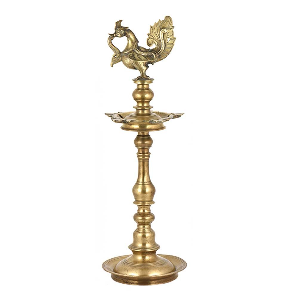 Rent Traditional Brass Oil Lamp (Pahana) Table Top Brass / Gold in Sri Lanka - Party & Event from Rentitem.lk